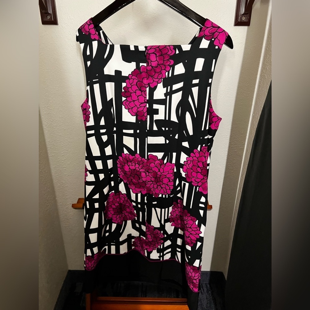 Dressbarn Sleeveless Tank Sheath Dress Women’s 14W Black Pink Floral High Neck - Picture 4 of 6